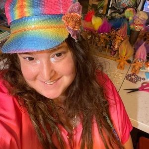 Meet your Posher, Mara